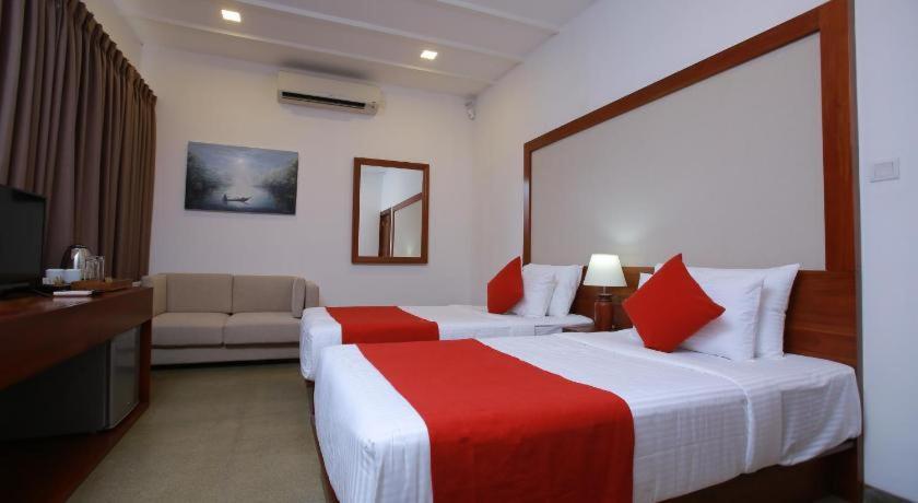 Tarshish - Bed & Breakfast *