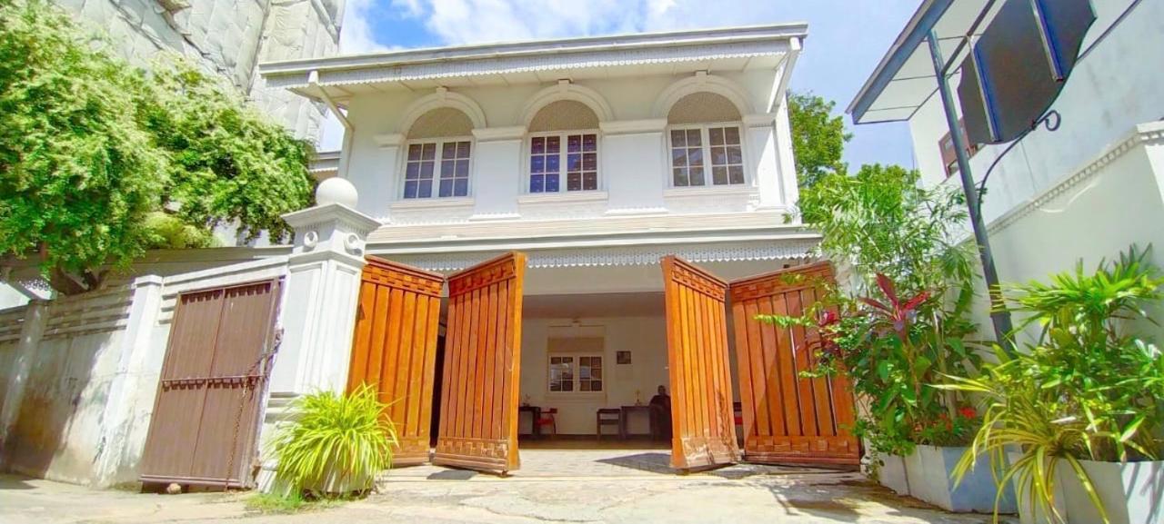 Bed & Breakfast Tarshish - *